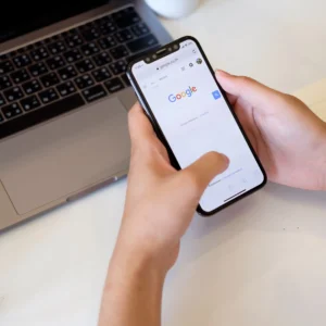 cómo aparecer en google